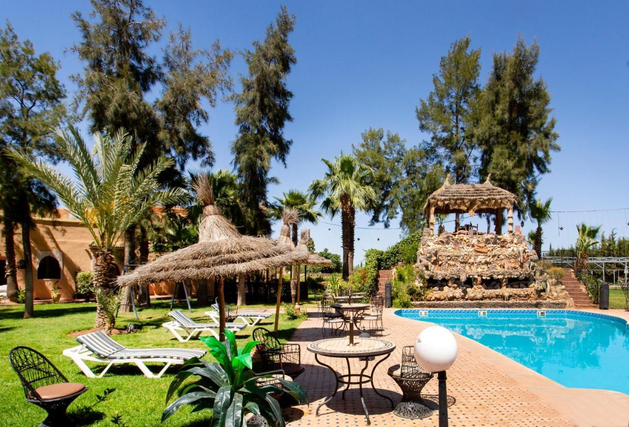 לינה וארוחת בוקר Sidi Abdallah Ghiat Palais Ghiat מראה חיצוני תמונה