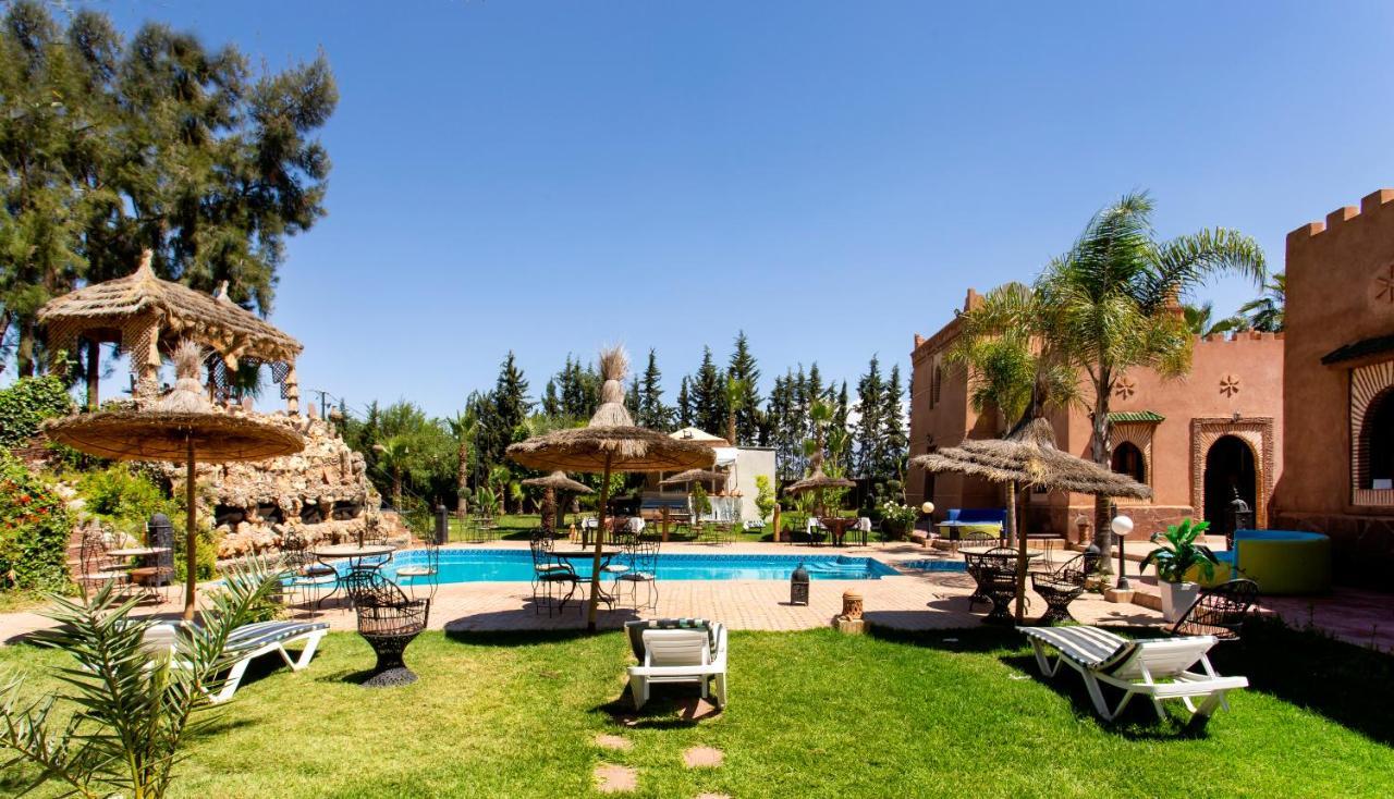 לינה וארוחת בוקר Sidi Abdallah Ghiat Palais Ghiat מראה חיצוני תמונה