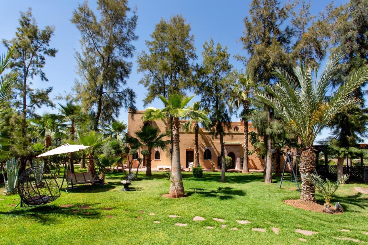 לינה וארוחת בוקר Sidi Abdallah Ghiat Palais Ghiat מראה חיצוני תמונה